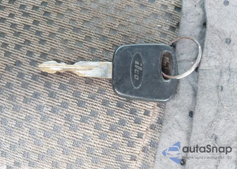 2002 Ford F-150 Xl/Xlt из США, поврежденный, VIN 1FTRX17232NB42705